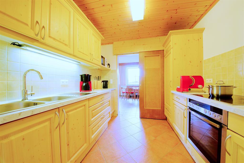 Gaestehaus Berger - Priglhof Треффен Экстерьер фото
